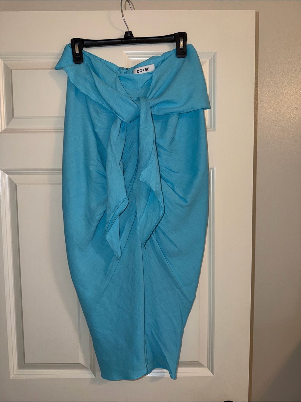 DO+BE Turquoise Tie-Front Midi Skirt